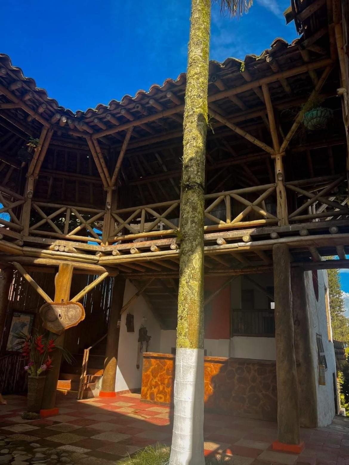 Finca Hotel Palmas Frente A Panaca Quimbaya Ngoại thất bức ảnh